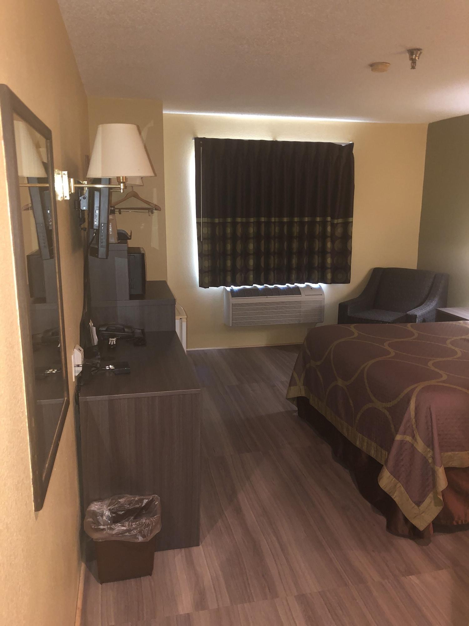 Super 8 By Wyndham Florence Co Екстер'єр фото